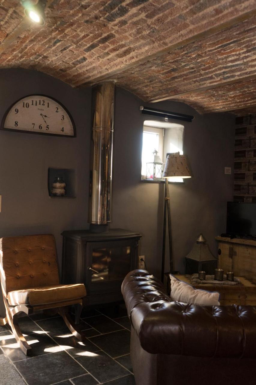 Gîte de Corbion Loft1 Ciney Extérieur photo